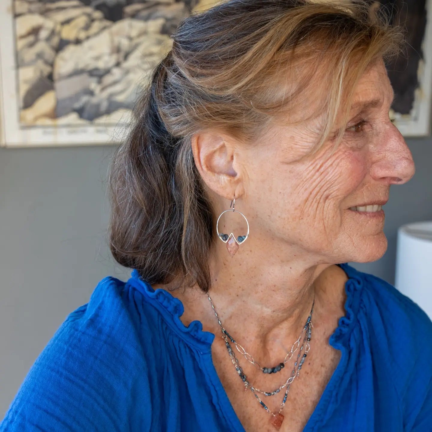 Innovative sterling silver lightweight hoops earrings with aquamarine and sunstone gemstones