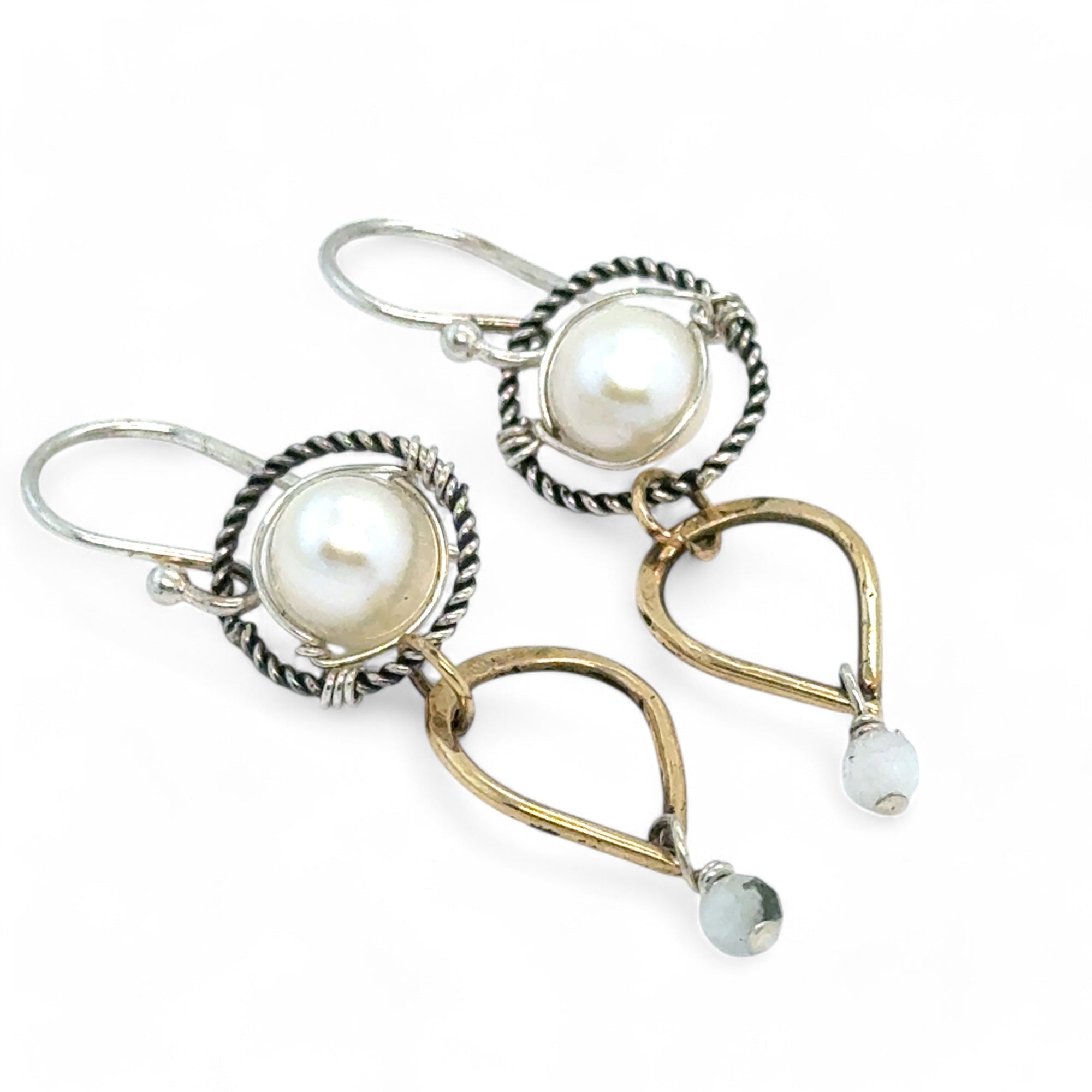 Charming Mini Pearl Earrings E82568 - Art by any Means Jewelryproduct_