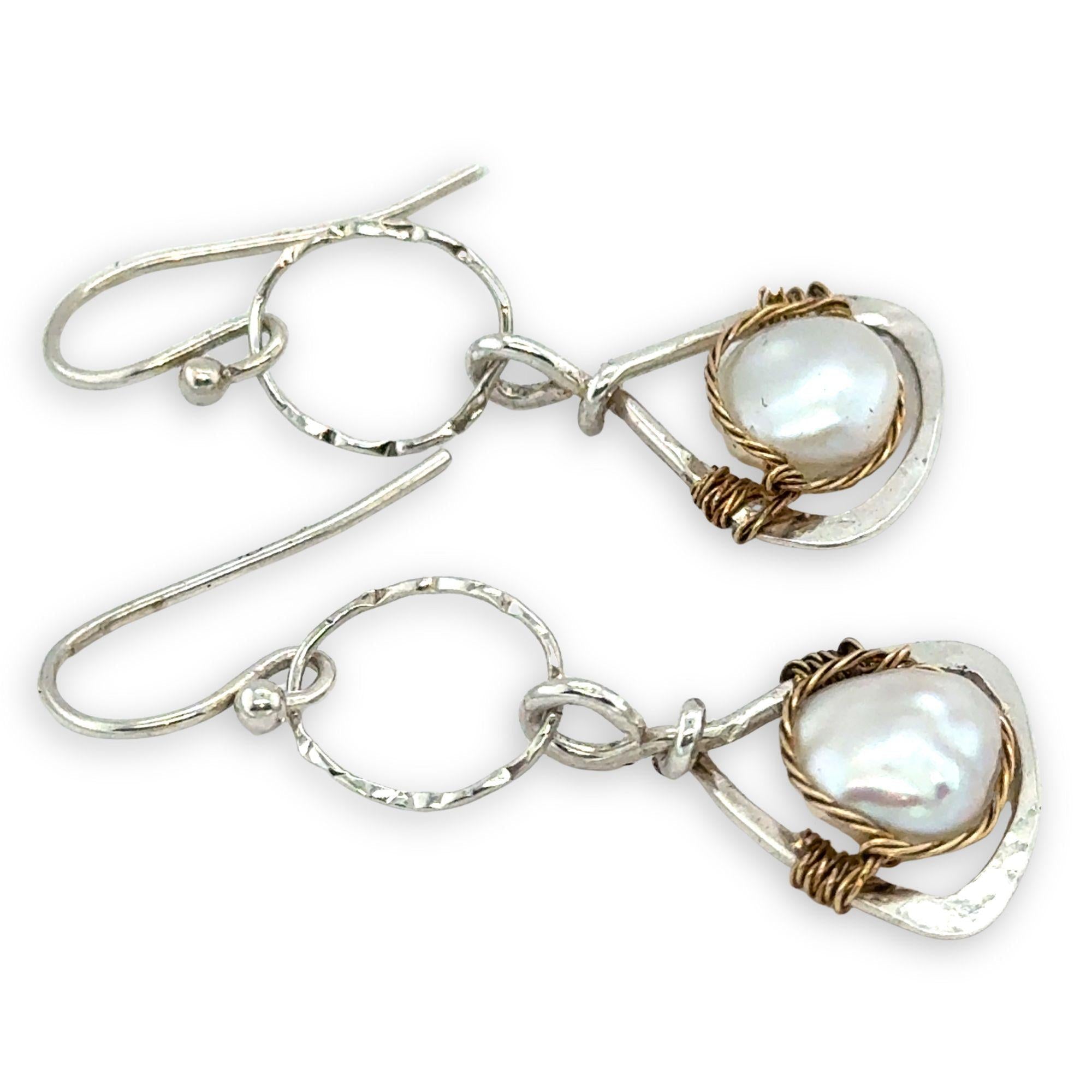 Drei Ecken Pearl Earrings - Art by any Means Jewelryproduct_