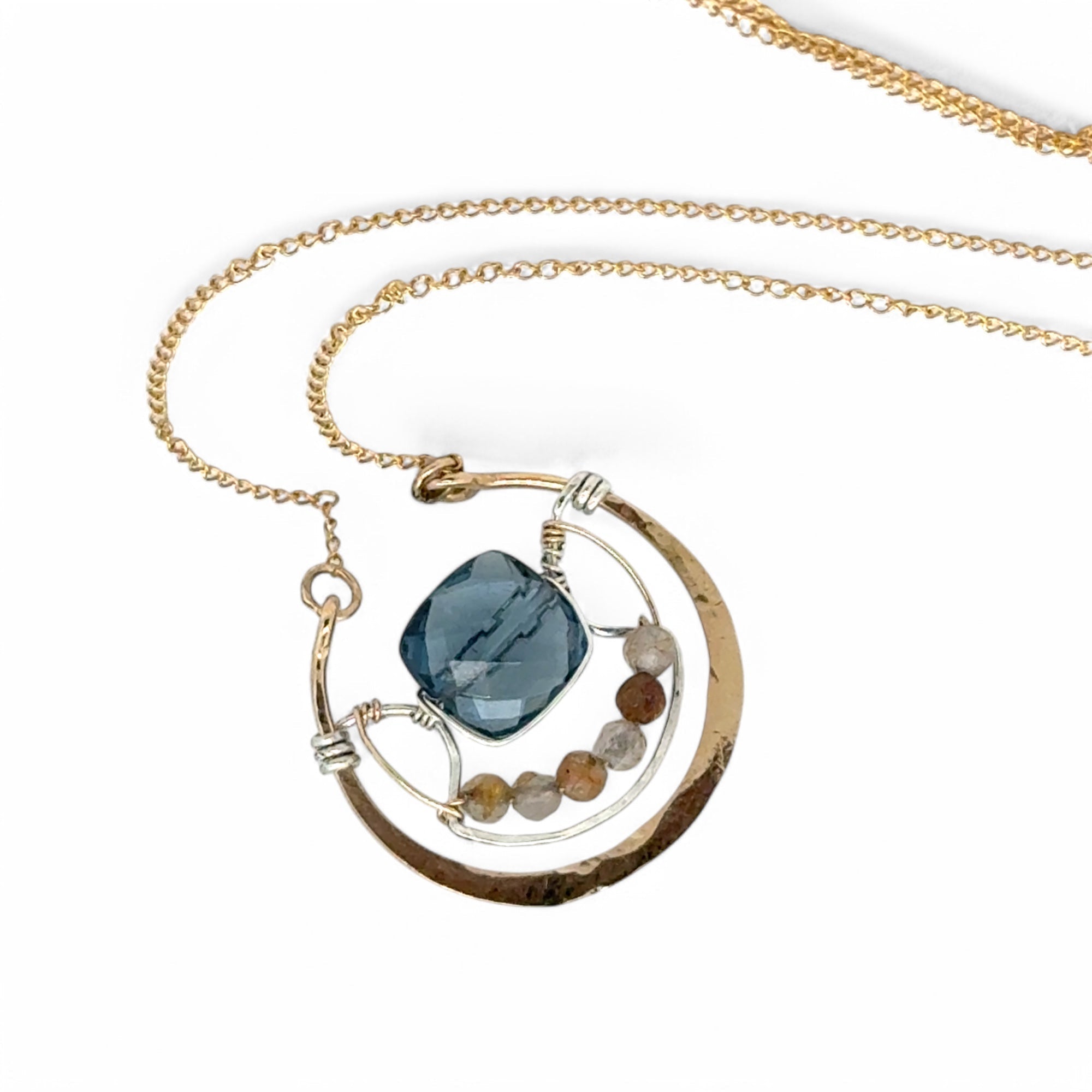 Elegance Quartz Necklace 84080N - Art by any Means Jewelryproduct_