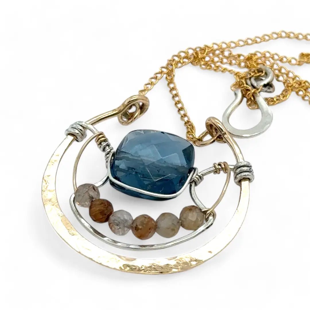 Elegance Quartz Necklace 84080N - Art by any Means Jewelryproduct_