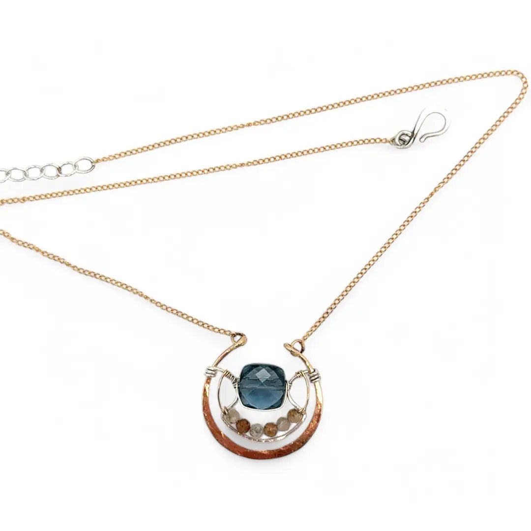 Elegance Quartz Necklace 84080N - Art by any Means Jewelryproduct_