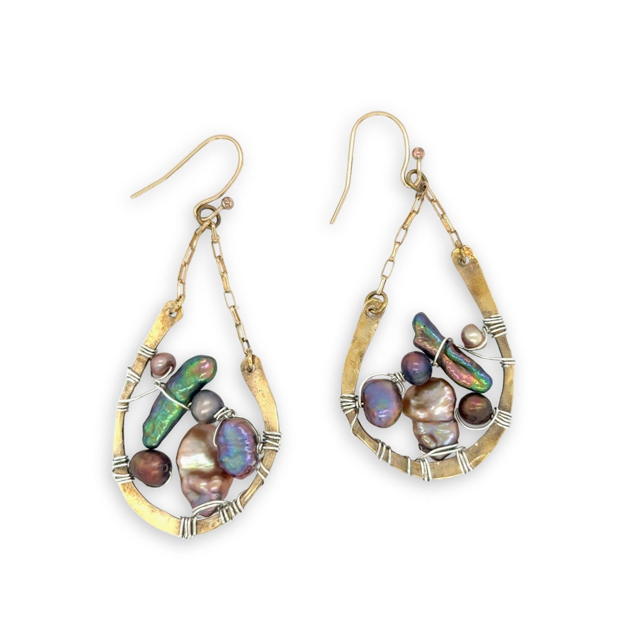Fresh Water Pearl Ménage Earrings E83525 - Art by any Means Jewelryproduct_