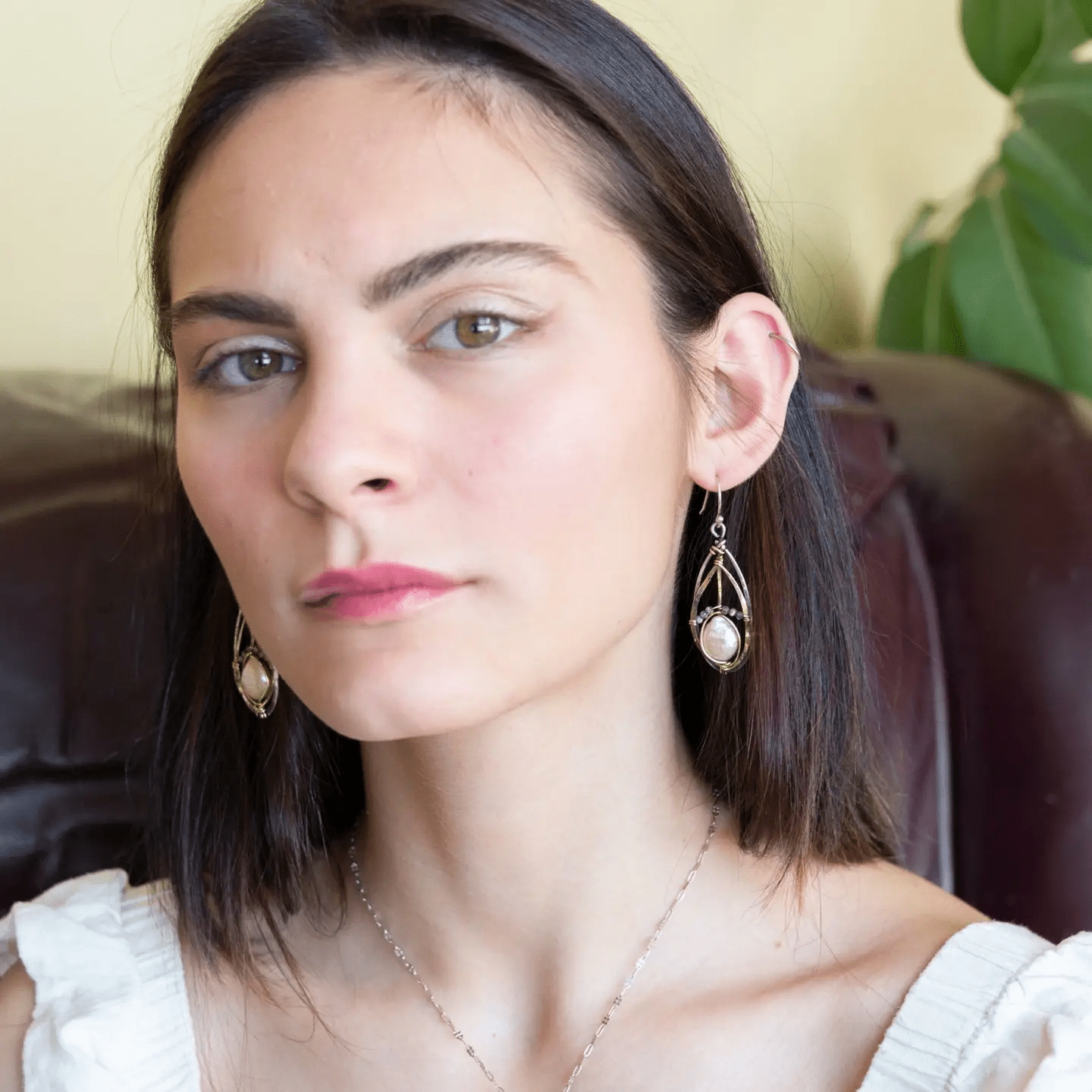 Pearly White Pearl Earrings E82712 - Art by any Means Jewelryproduct_