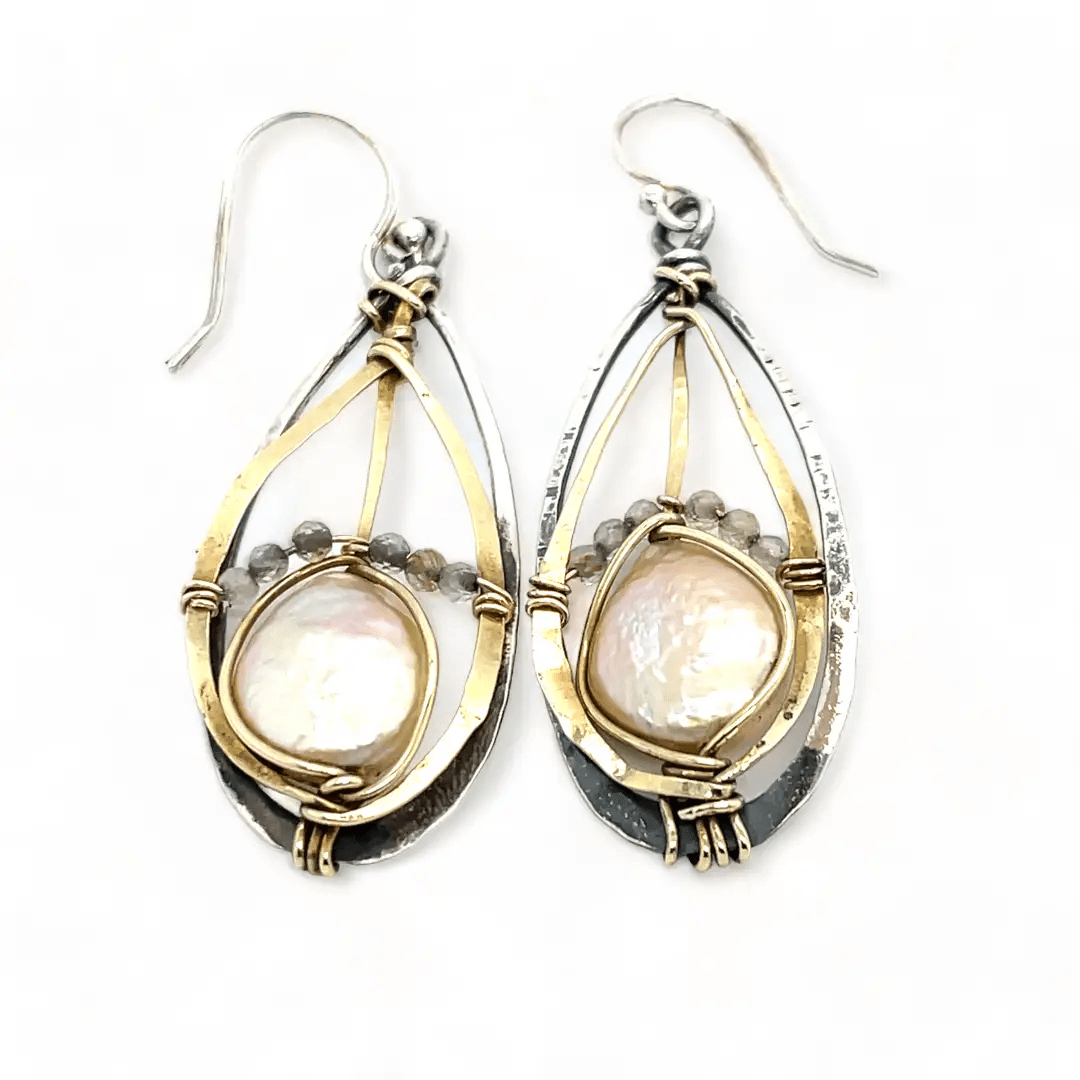 Pearly White Pearl Earrings E82712 - Art by any Means Jewelryproduct_