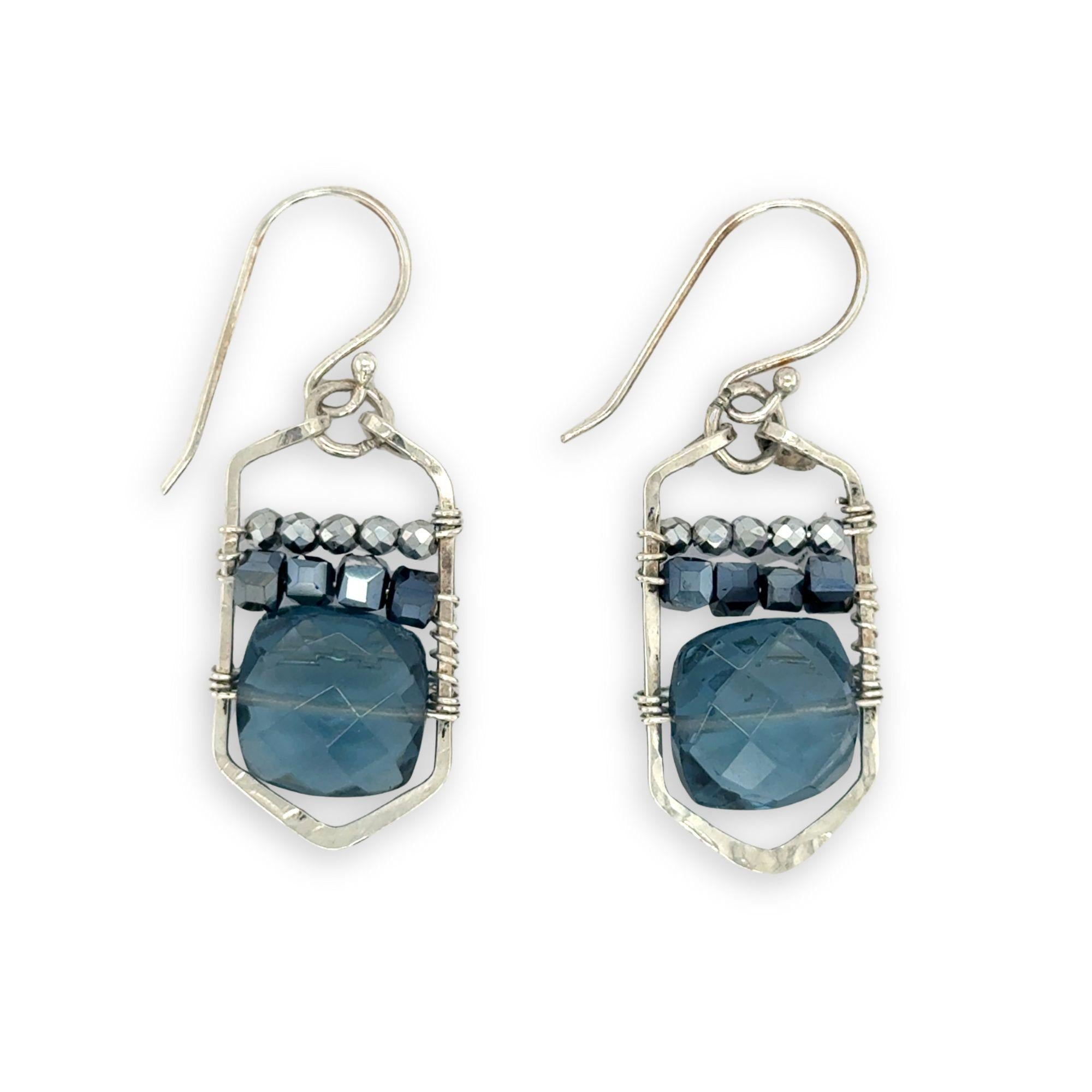 Sky Scraper Quartz Earrings E84083 - Art by any Means Jewelryproduct_