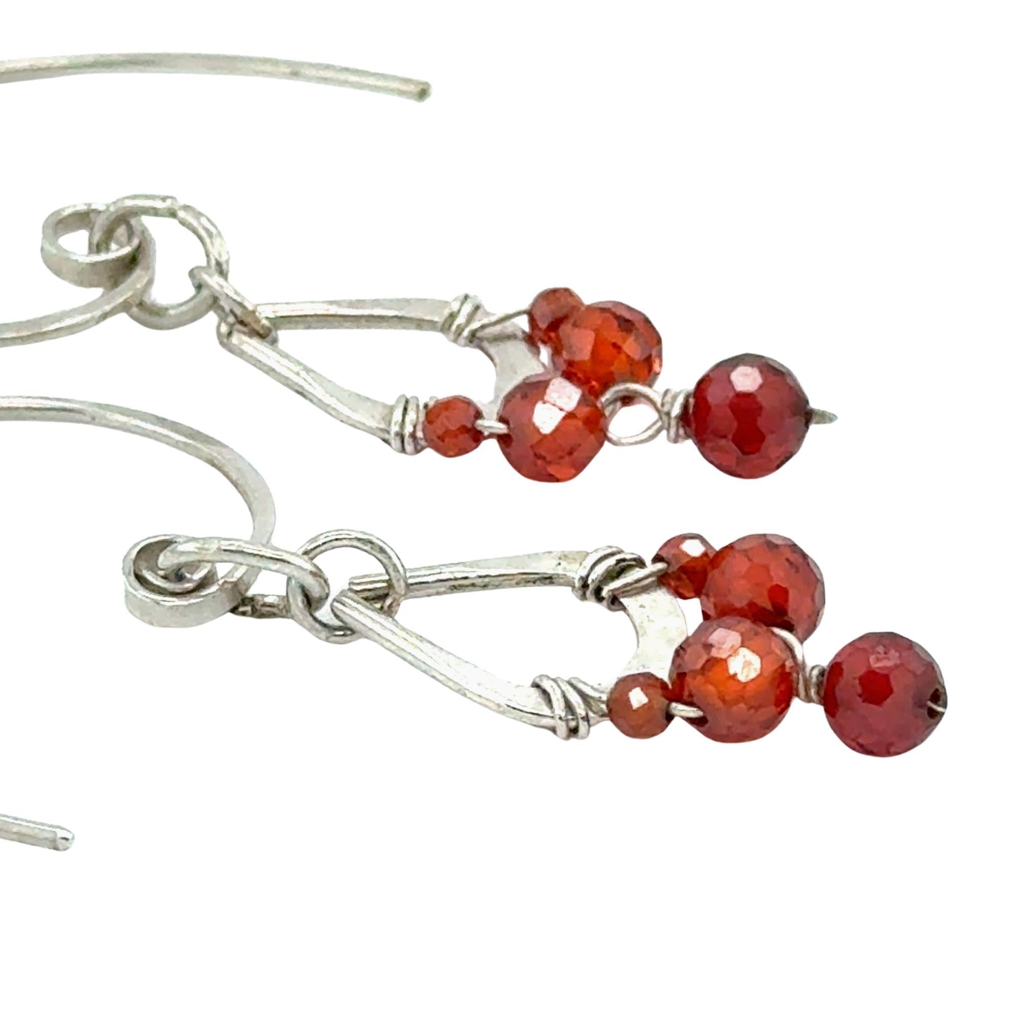 Starter Hoop Earrings E84862 - Art by any Means Jewelryproduct_